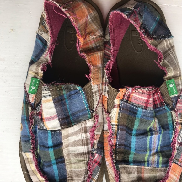 sanuk plaid shoes